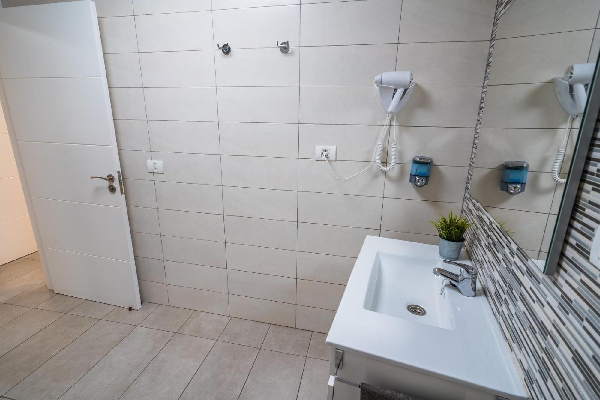 El Puente Holiday Home I- Airport 8,1K Ινχένιο Εξωτερικό φωτογραφία