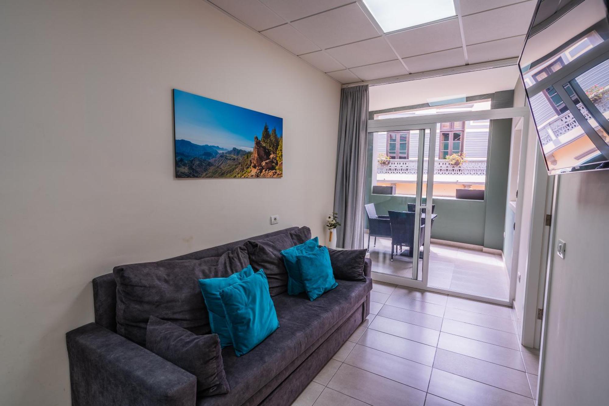 El Puente Holiday Home I- Airport 8,1K Ινχένιο Εξωτερικό φωτογραφία